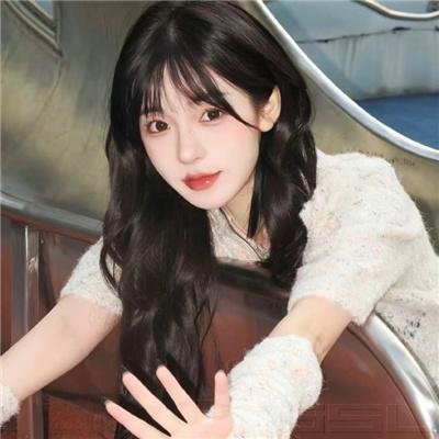 北极百货的秋乃小姐 在线观看